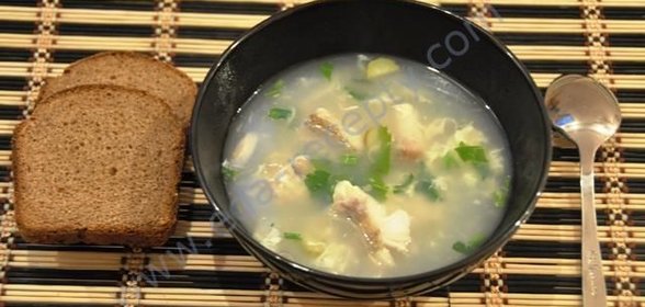 Суп Солянка рыбная из морской капусты с яйцом