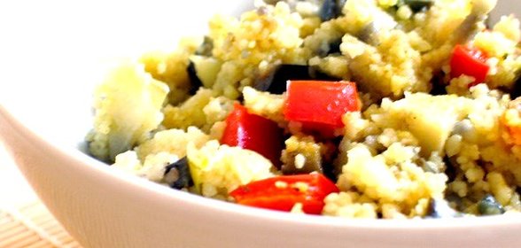 Кускус с баклажанами и помидорами