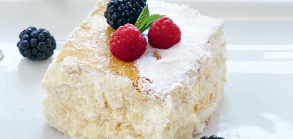 Клубничный мильфёй со сливочным кремом