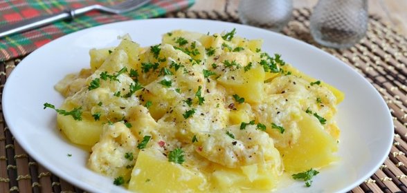 Картофель с сыром в микроволновке