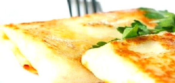 Блинчики (пельмени) с начинкой из куриного мяса