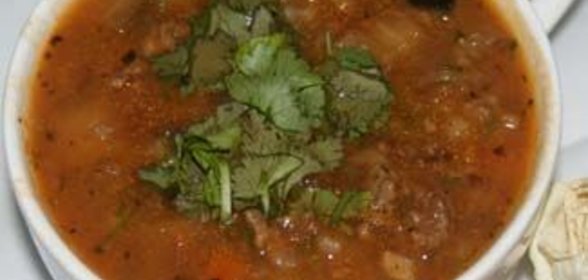 Густой суп гуляш