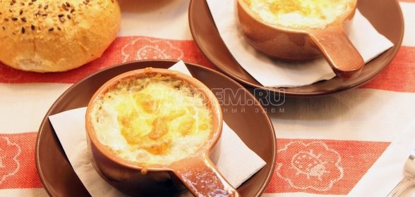 Салат из свеклы, чеснока и грецких орехов