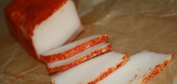 Острое закусочное сало
