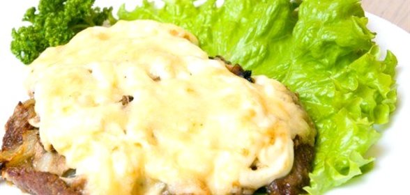 Мясо по‑французски с сыром
