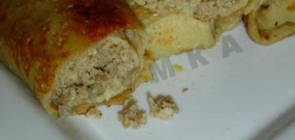 Бархатные блинчики с фаршем и грибами