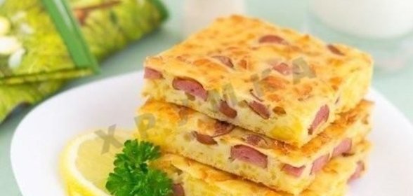 Ленивый пирог с сыром и сосисками