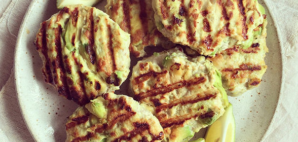 Куриные котлеты с авокадо