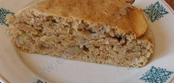 Постная шарлотка с яблоками