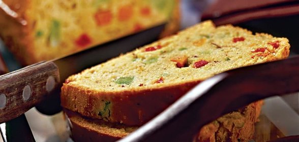 Цветной хлеб с овощами