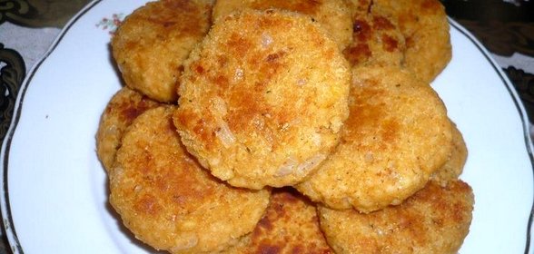 Чечевичные котлеты с кус-кусом