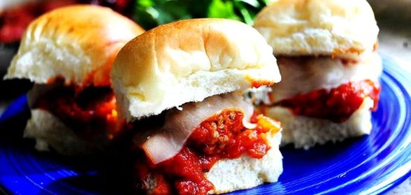 Мини-сэндвичи с фрикадельками