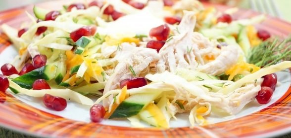 Вкусный салат с курицей «Марта»