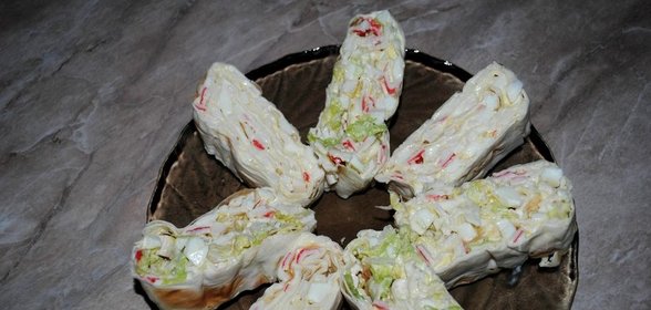 Лаваш с крабовыми палочками и плавленым сыром