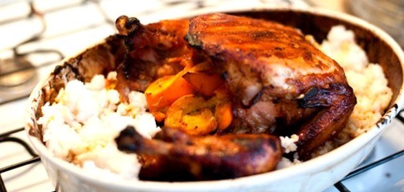 Курица, запеченная с апельсинами, в горчичном соусе