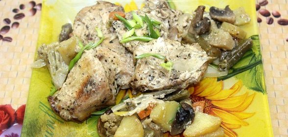Запеченная курица с овощами