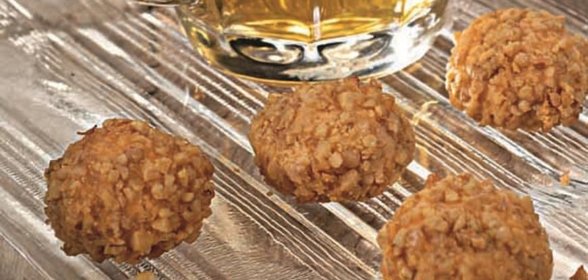 Сырное печенье с грецкими орехами