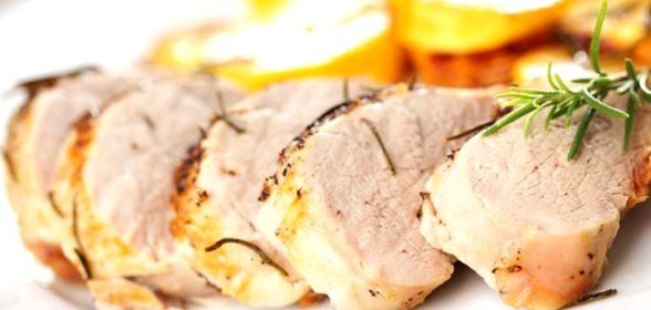 Свиная вырезка в пасте из перцев халапеньо