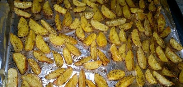 Картошка по-деревенски в духовке