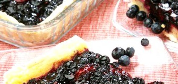 Черничный торт с лимонной цедрой