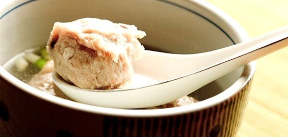 Бульон с фрикадельками