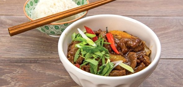 Баранина с овощами по‑китайски на жасминовом рисе