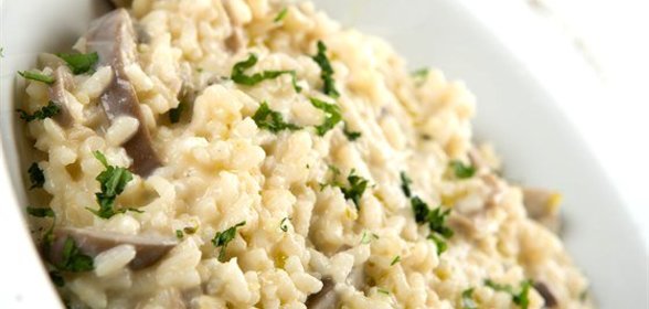 Ризотто с белыми грибами и петрушкой