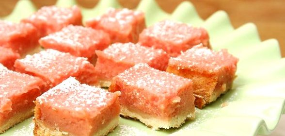 Лимонно-клубничные пирожные