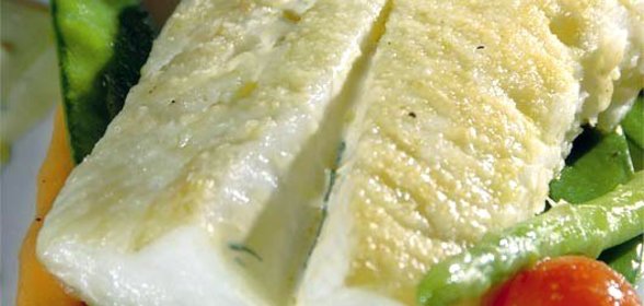 Палтус с мини овощами и соусом бер-блан