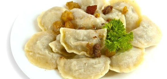 Вареники с шкварками