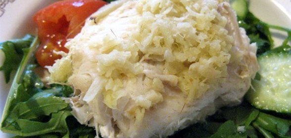 Пикша, запеченная с имбирем
