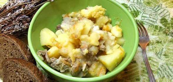 Картофель тушеный с цветной капустой