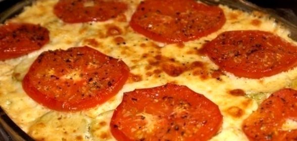 Запеканка с фаршем и помидорами