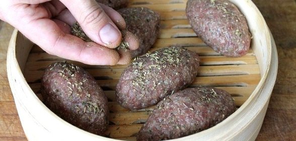 Зразы из говядины с сыром