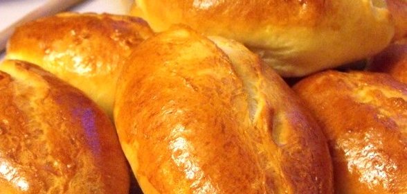 Пирожки с картошкой и ветчиной