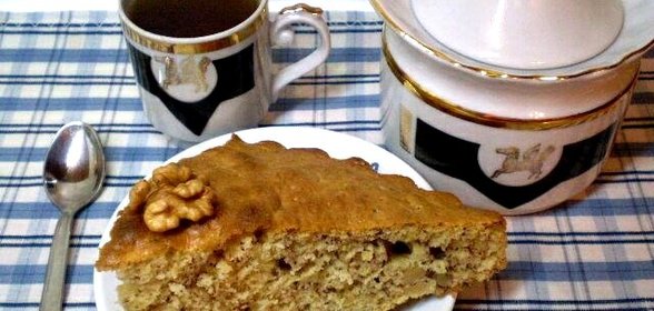 Пирог ореховый с корицей