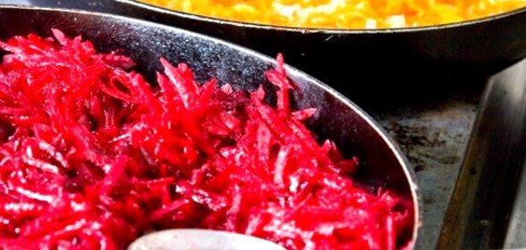 Свекла, тушеная в сметане