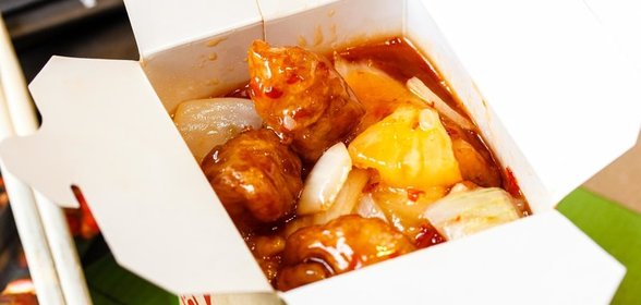 Рис с курицей и ананасом