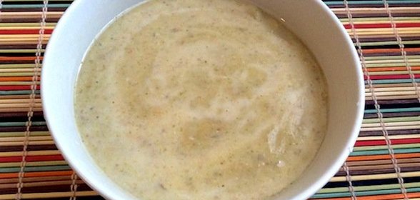 Крем-суп с брокколи и чечевицей