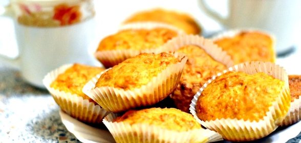 Морковные кексы со сметаной