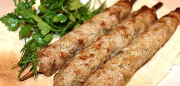 Люля-кебаб в духовке на шпажках