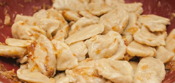 Как приготовить вареники с картошкой