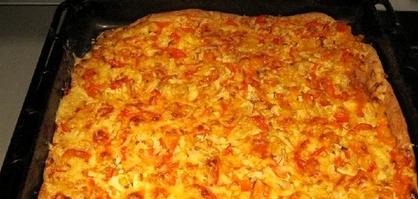 Пицца из слоеного бездрожжевого теста