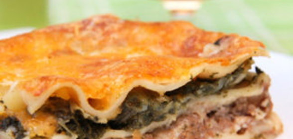 Лазанья с овощами и говядиной