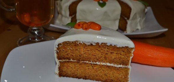 Морковный пирог из кукурузной муки.