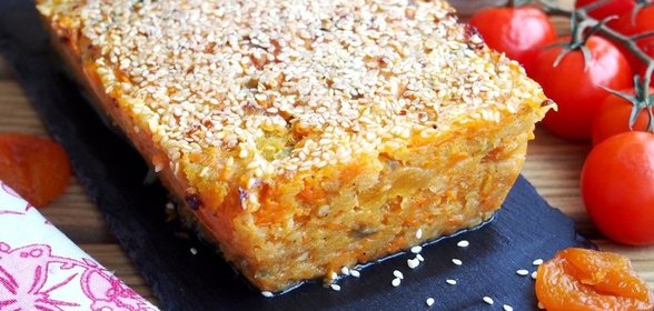 Макароны с соусом из томатов и курицы
