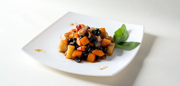 Эскалоп телячий в томатном соусе