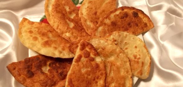 Сочни с ананасом и яблоком