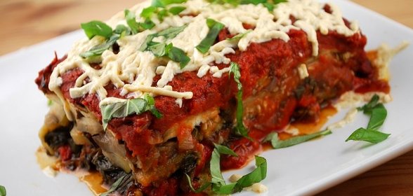 Лазанья с баклажанами и помидорами