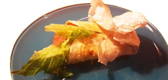 Баранья шейка в сухом блине с корицей